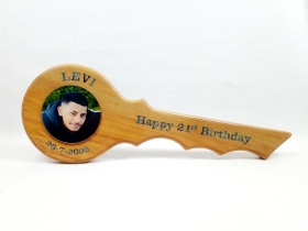 Levi's Rimu 21st Key