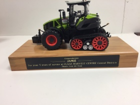 Mounted Tractor for Claas Harvest Centre