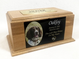 Urn-Rimu-L-Oakley-Photo
