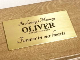 Urn-Rimu-L-Oliver-Photo