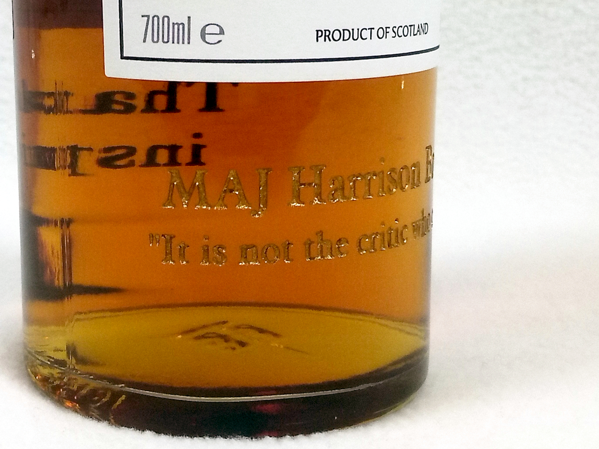 Whisky bottle - Photo 03